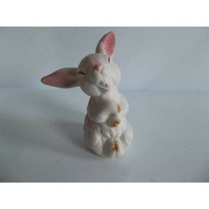 LEFTON Rabbit Figurine Laughing 8285 Vintage Pink